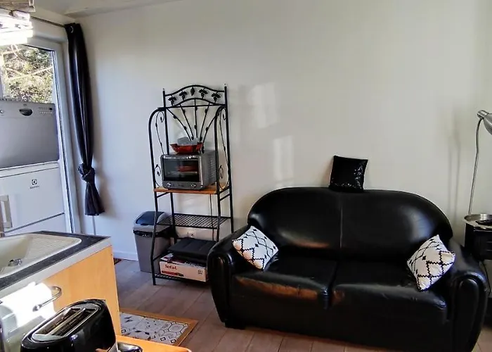 Les Muguets Apartment